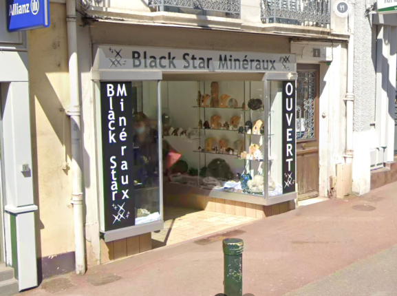 BLACK STAR MINÉRAUX