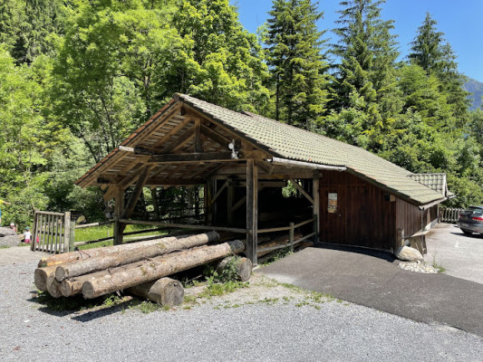 Listing