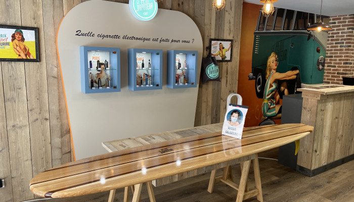 Poitiers le centre - LE PETIT VAPOTEUR Poitiers le centre - LE PETIT VAPOTEUR