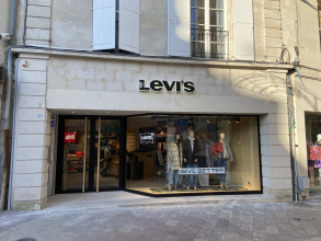 LEVIS