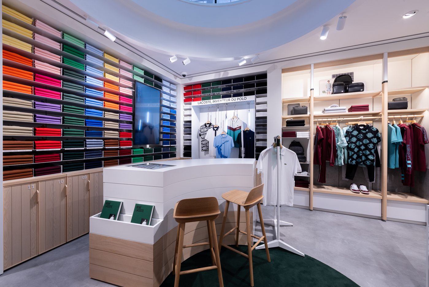 boutique lacoste